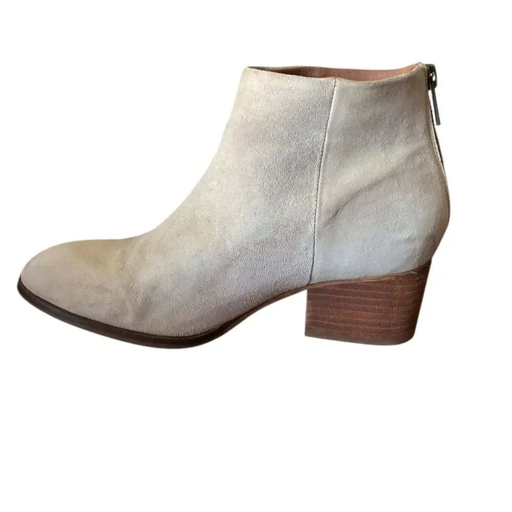 Elegant Cream Ankle Boots Woman’s Size 7
